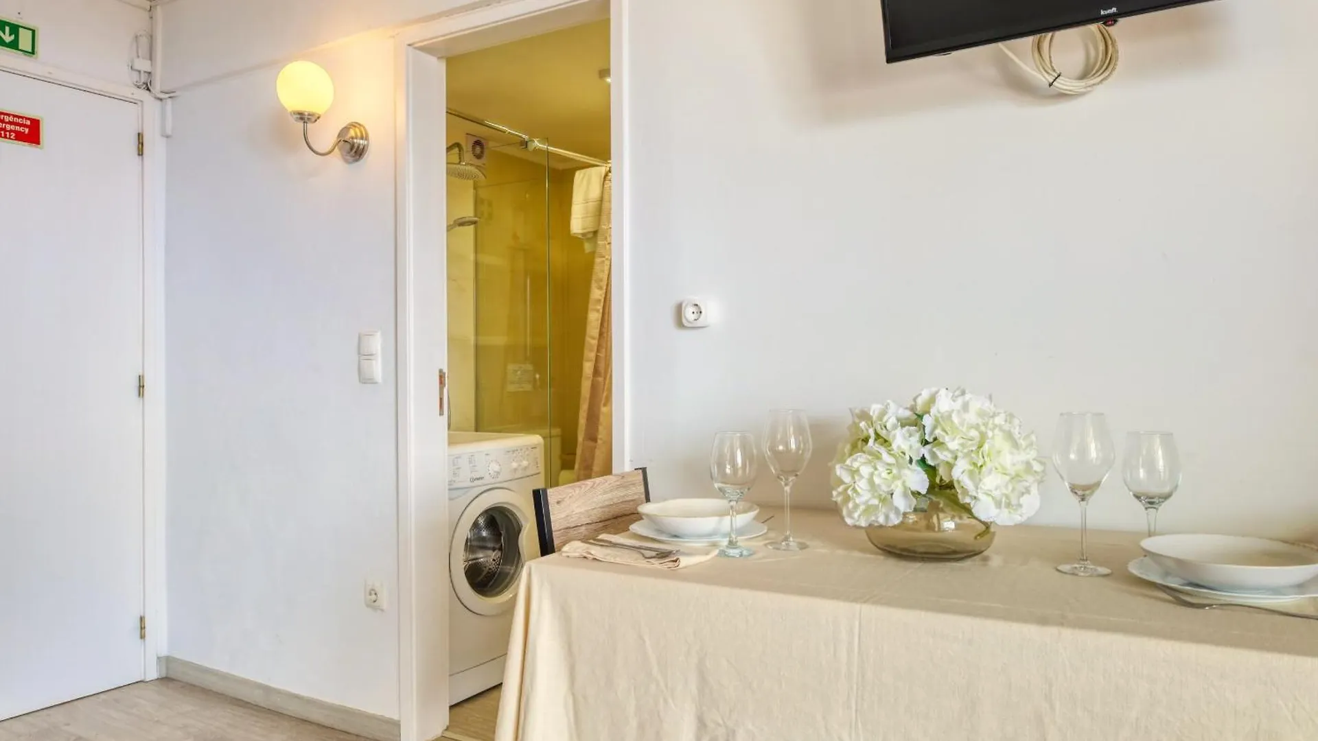 Apartment Lido Sunset, A Home In Madeira Funchal